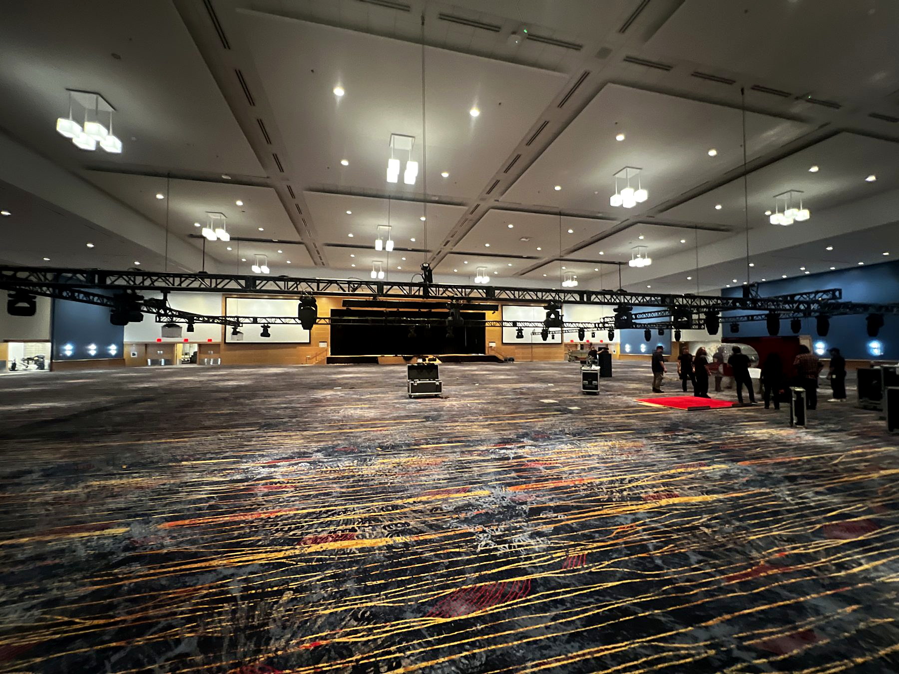Supporting a Corporate Event in North Carolina With a Complete Dry Rental Package